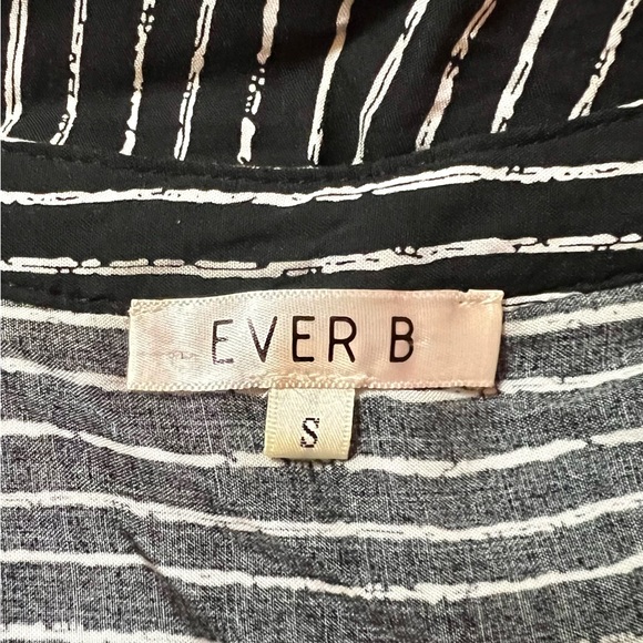 EVER B Stripped Blouse, Size Small, BNWOT - Picture 2 of 3